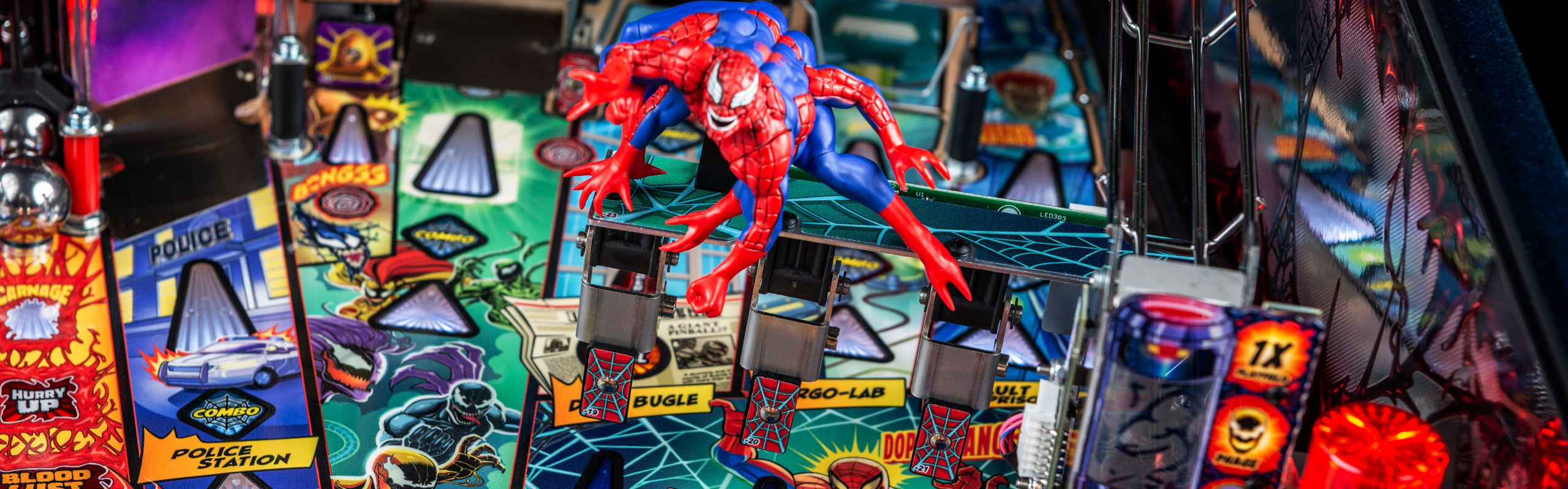 ‎ Big Badge Bonanza